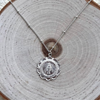 ‘Marielle’ Scalloped Miraculous Medal Necklace